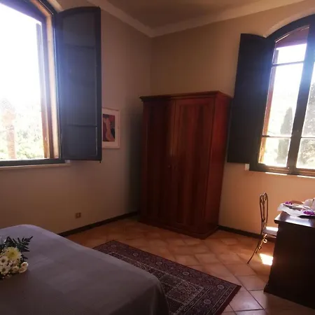 Park Napoleone بورتوفيرّايو