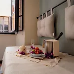 Park Napoleone 4*