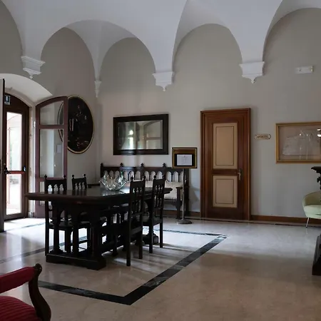 Park Napoleone Ξενοδοχείο 4*