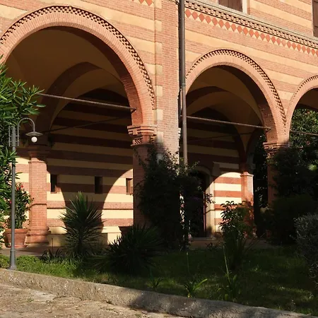 ホテル Park Napoleone