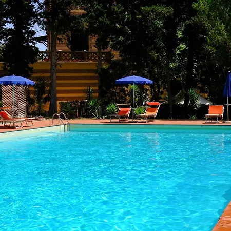 Ξενοδοχείο Park Napoleone 4*