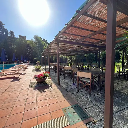 Park Napoleone 4*