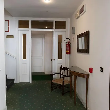 Hotel Park Napoleone 4*