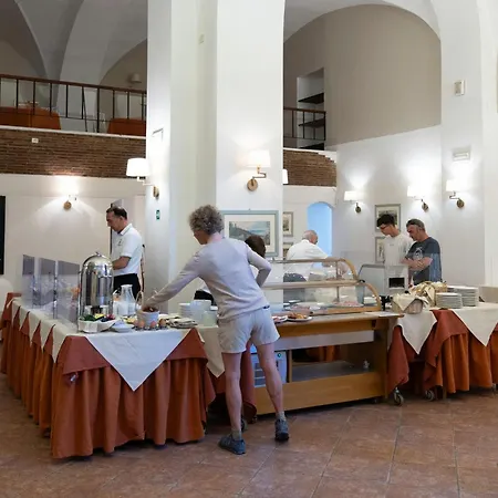 Park Napoleone Hotel 4*